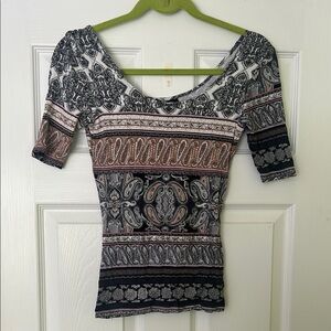 Ultra Flirt Black and White Fitted Short Sleeve Blouse